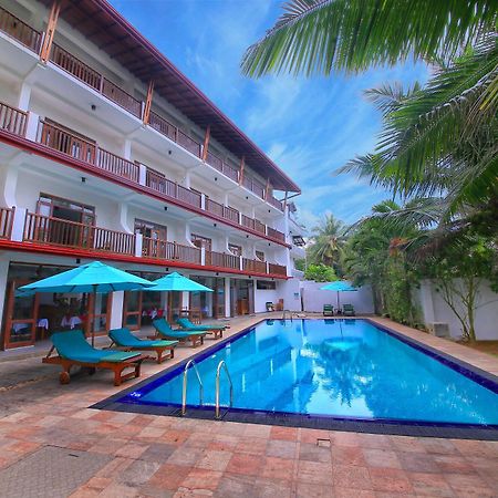 Rockside Beach Resort Bentota Exteriör bild